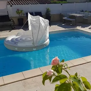 Hébergement de vacances Sympa Meublé Avec Parking Privé, Manosque